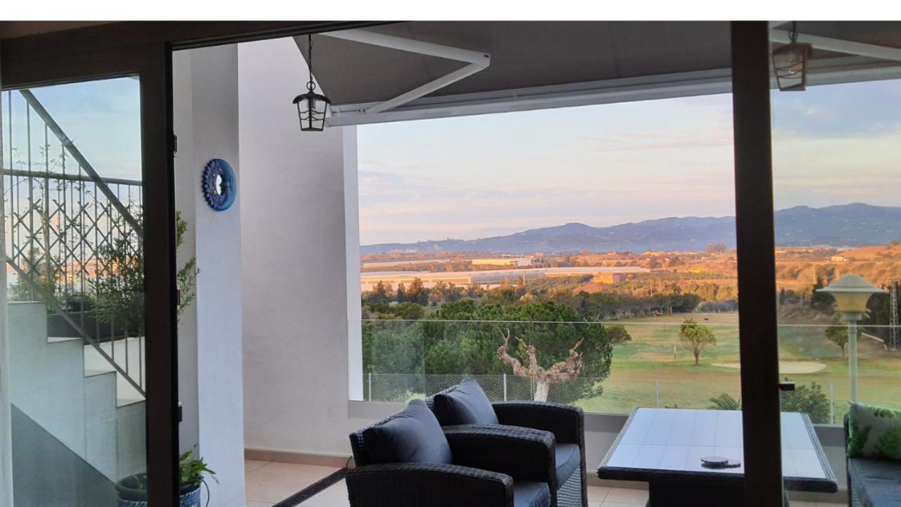 Baviera Hills Holiday Apartment Калета-де-Велес Екстер'єр фото
