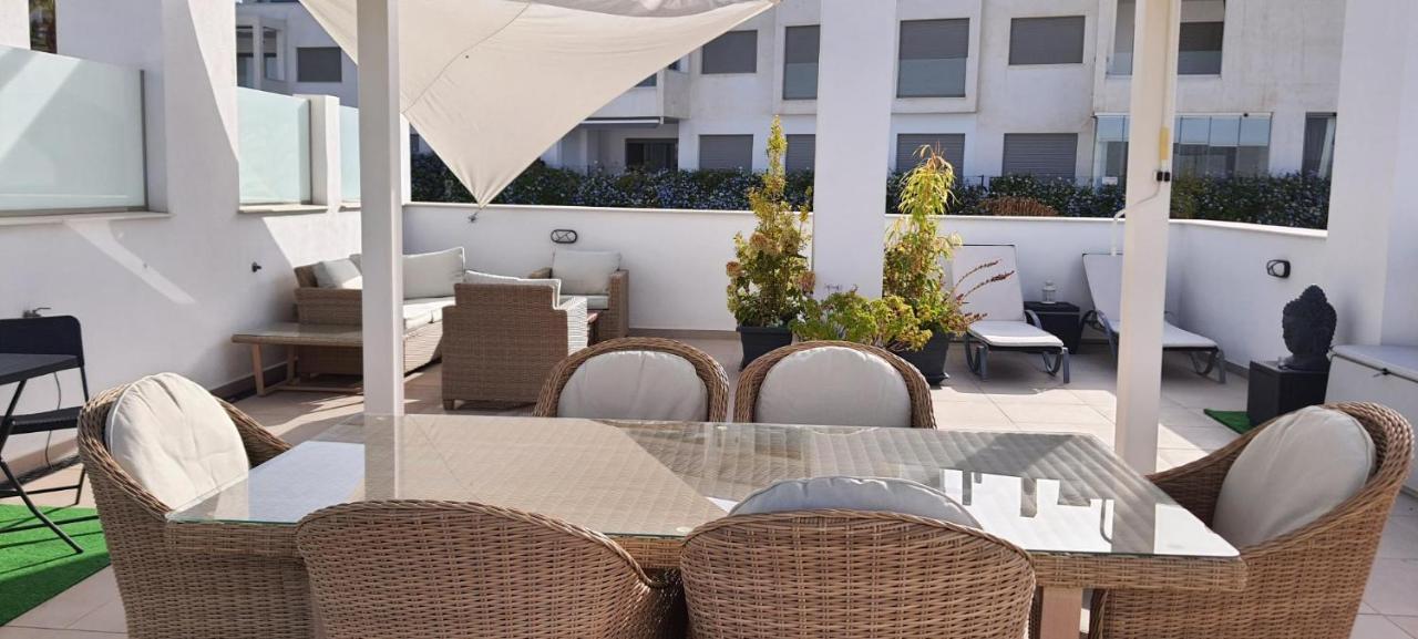 Baviera Hills Holiday Apartment Калета-де-Велес Екстер'єр фото